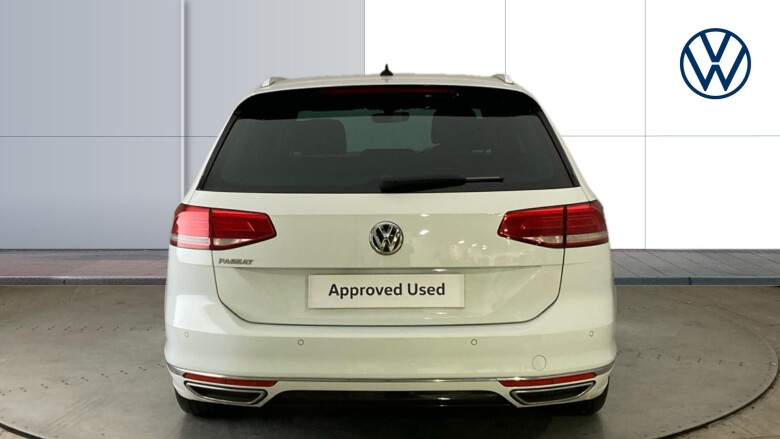 Volkswagen Passat 2.0 TDI SCR 190 R-Line 5dr DSG [Pan Rf] [7 Speed] Diesel Estate